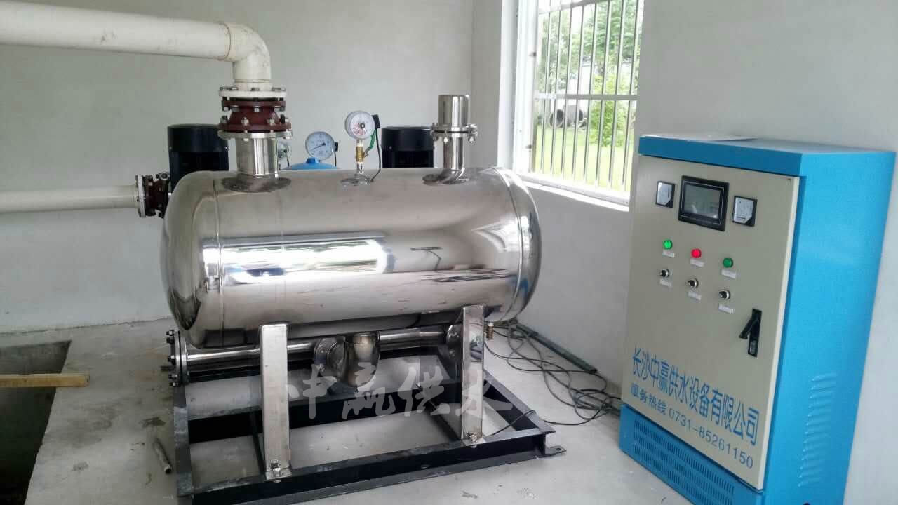 無負(fù)壓無吸程供水設(shè)備安裝調(diào)試完畢，正常運(yùn)行